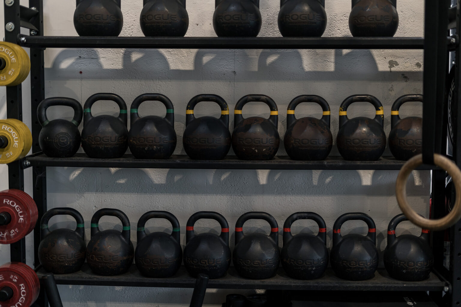 Rack de kettlebells de toutes les charges
