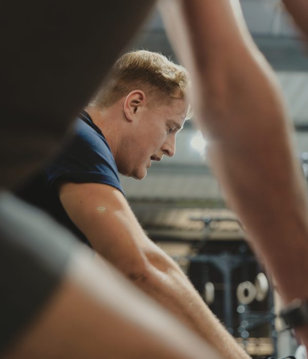 Sportif salle de sport La Sphère